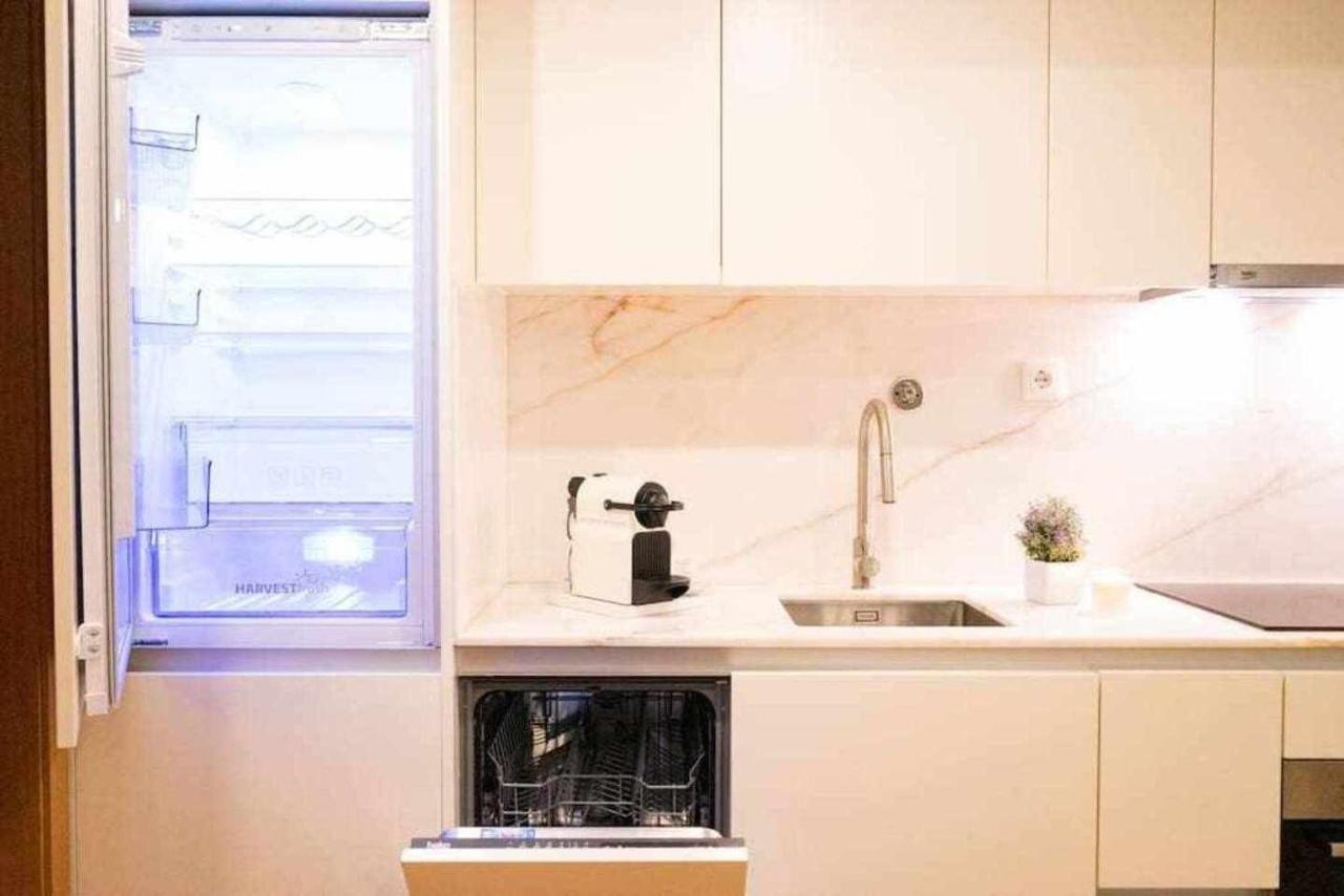 Camoes Place Loft Duplex Porto Bagian luar foto